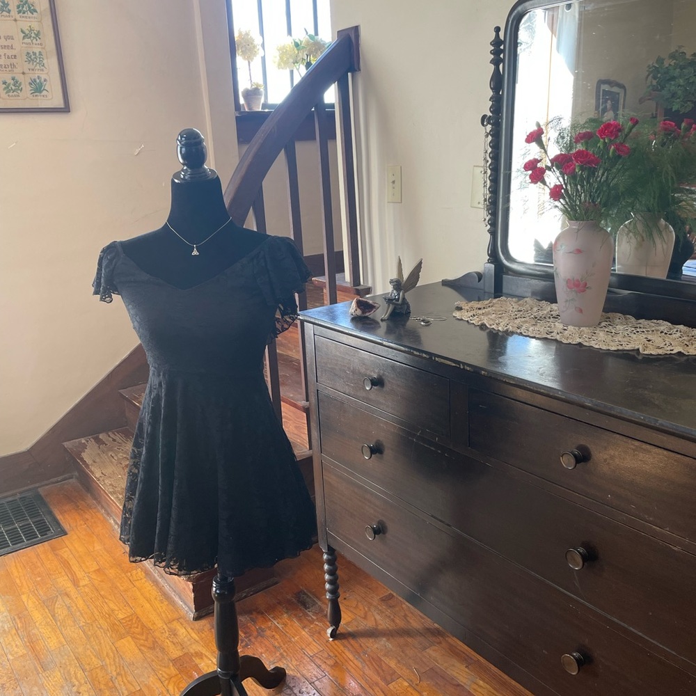 Black x small Lilly Rose Dress